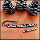 دستبند دستباف طرح ریشه های دوستی