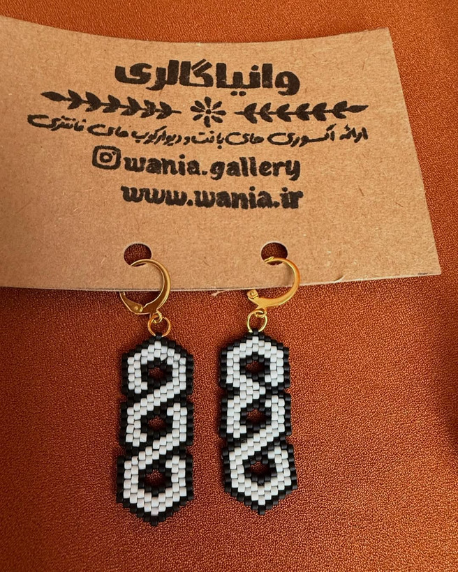 گوشواره های منجوق بافی شده طرح کندو