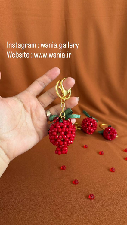 خرید اینترنتی آویزکیف اناری