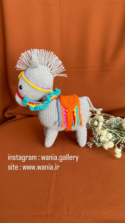 خرید اینترنتی عروسک بافتنی الاغ کوچولو با زین و گلیم