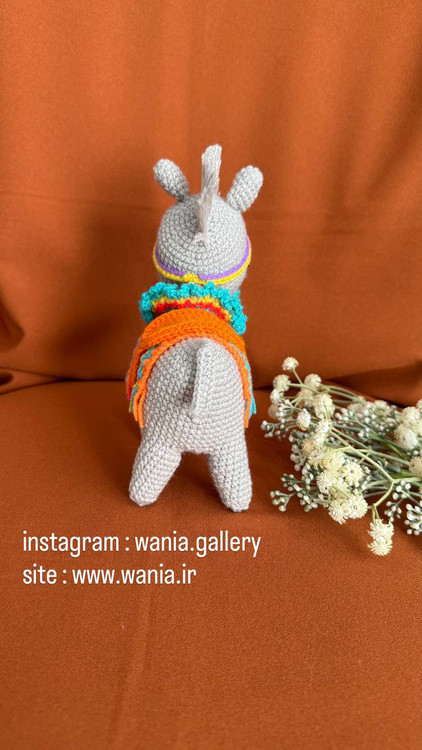 خرید آنلاین عروسک بافتنی الاغ کوچولو با زین و گلیم