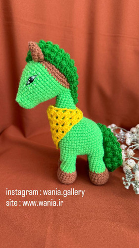 خرید اینترنتی عروسک اسب برای سفره هفتسین